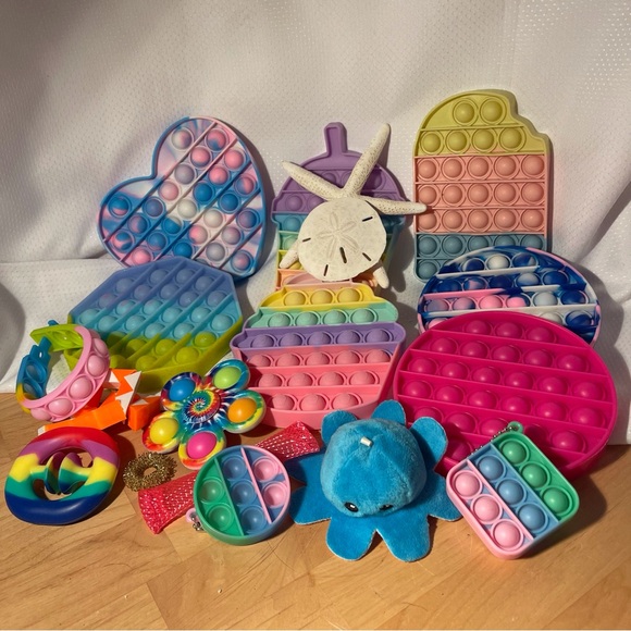Fidget Sensory Toy Bundle - Picture 1 of 5